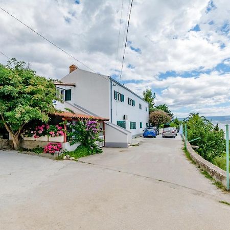 Apartment Nera Omiš Exteriör bild