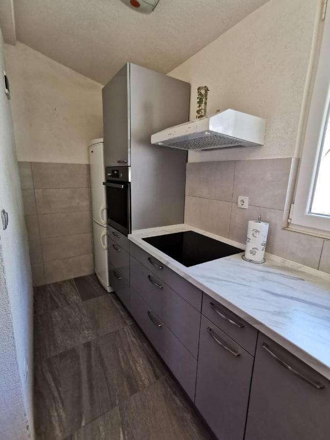 Apartment Nera Omiš Rum bild
